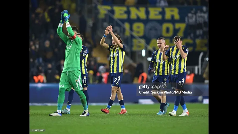 Bóng đá Fenerbahce vs Konyaspor Bóng đá Fenerbahce vs Konyaspor